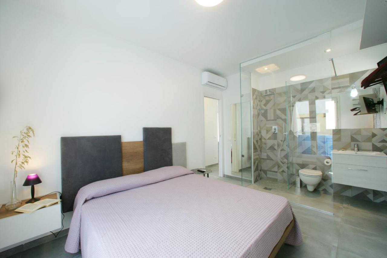 Itaca E Medea - Appartamenti Con Idromassaggio In Terrazza San Vito Lo Capo Eksteriør bilde